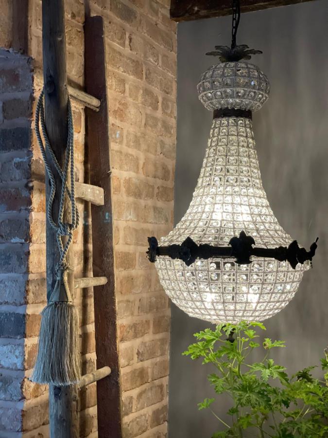 The Walled Garden At Cheshire Boutique Bathhouse 낸트위치 외부 사진