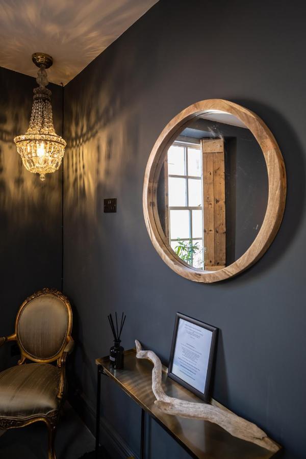The Walled Garden At Cheshire Boutique Bathhouse 낸트위치 외부 사진